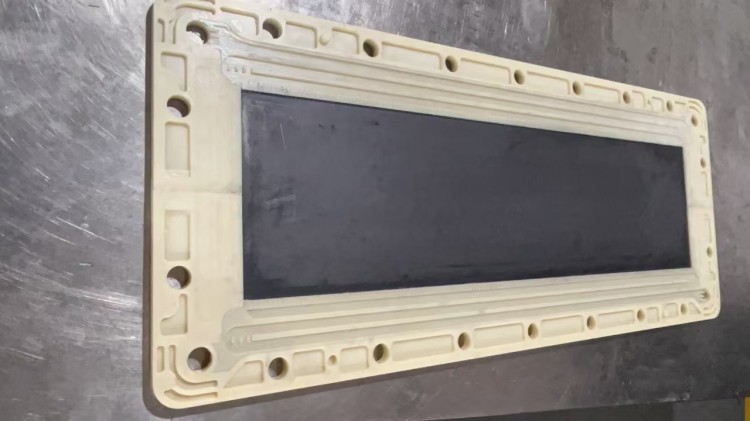 Vanadium battery bipolar plate